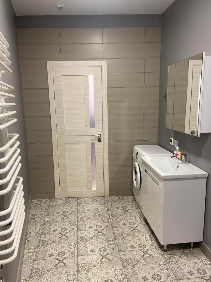 Vodna White Apartment Λβιβ Εξωτερικό φωτογραφία
