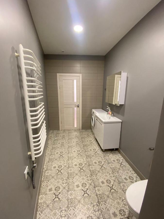 Vodna White Apartment Λβιβ Εξωτερικό φωτογραφία