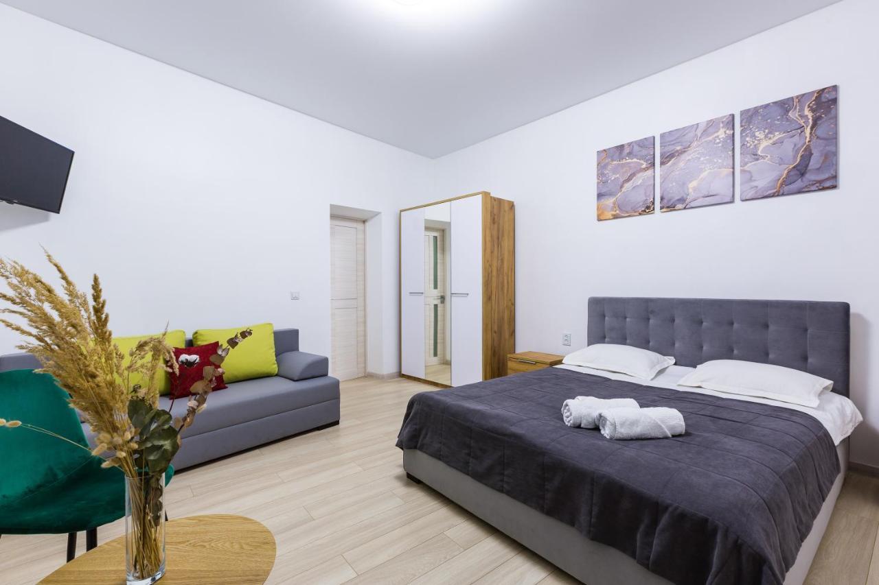 Vodna White Apartment Λβιβ Εξωτερικό φωτογραφία
